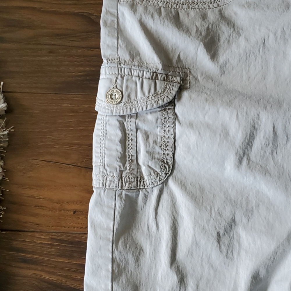 Pants - Picture 4 of 4